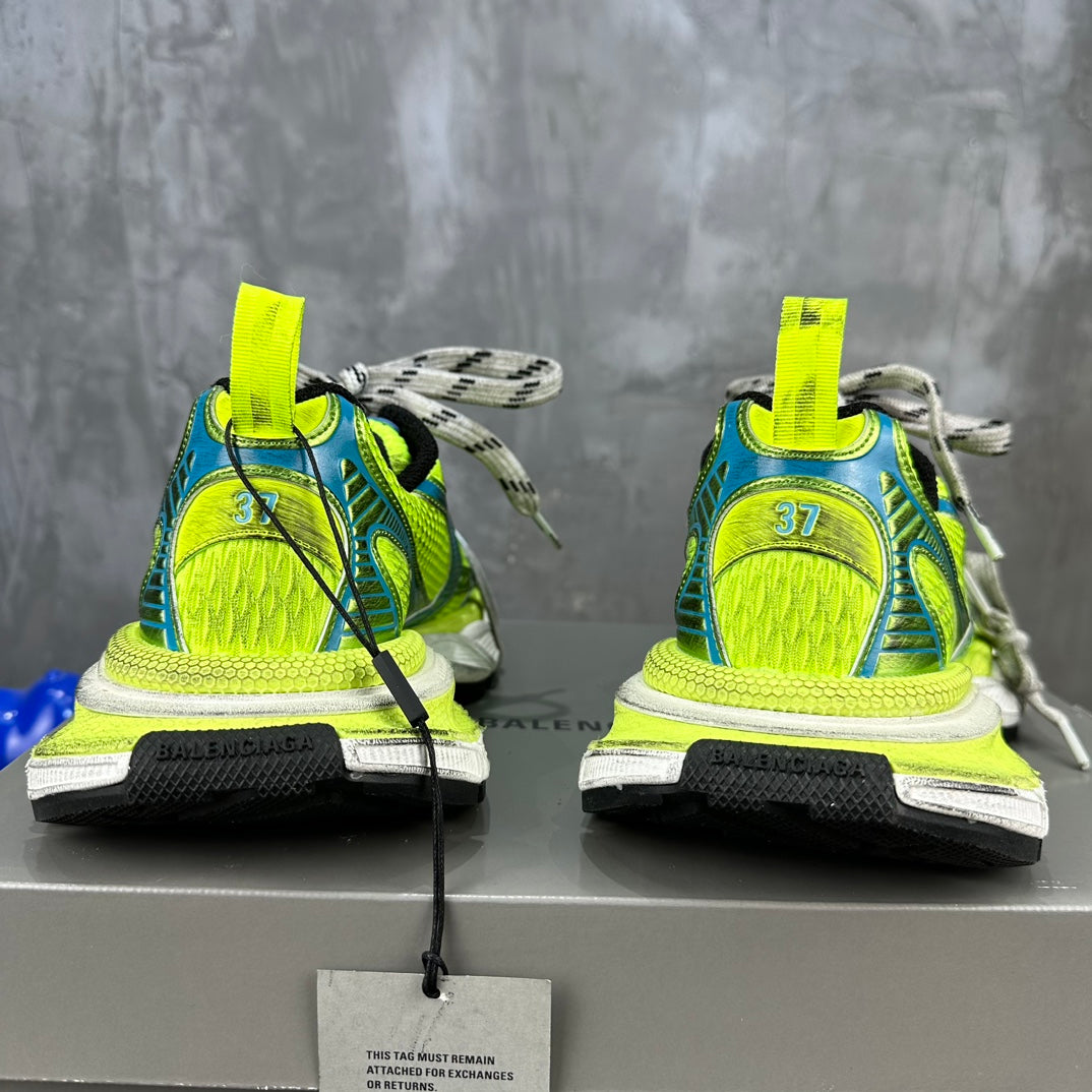 Balenciaga Triple S 'Silver Grey