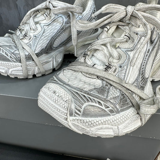 Balenciaga Triple S 'Silver Grey