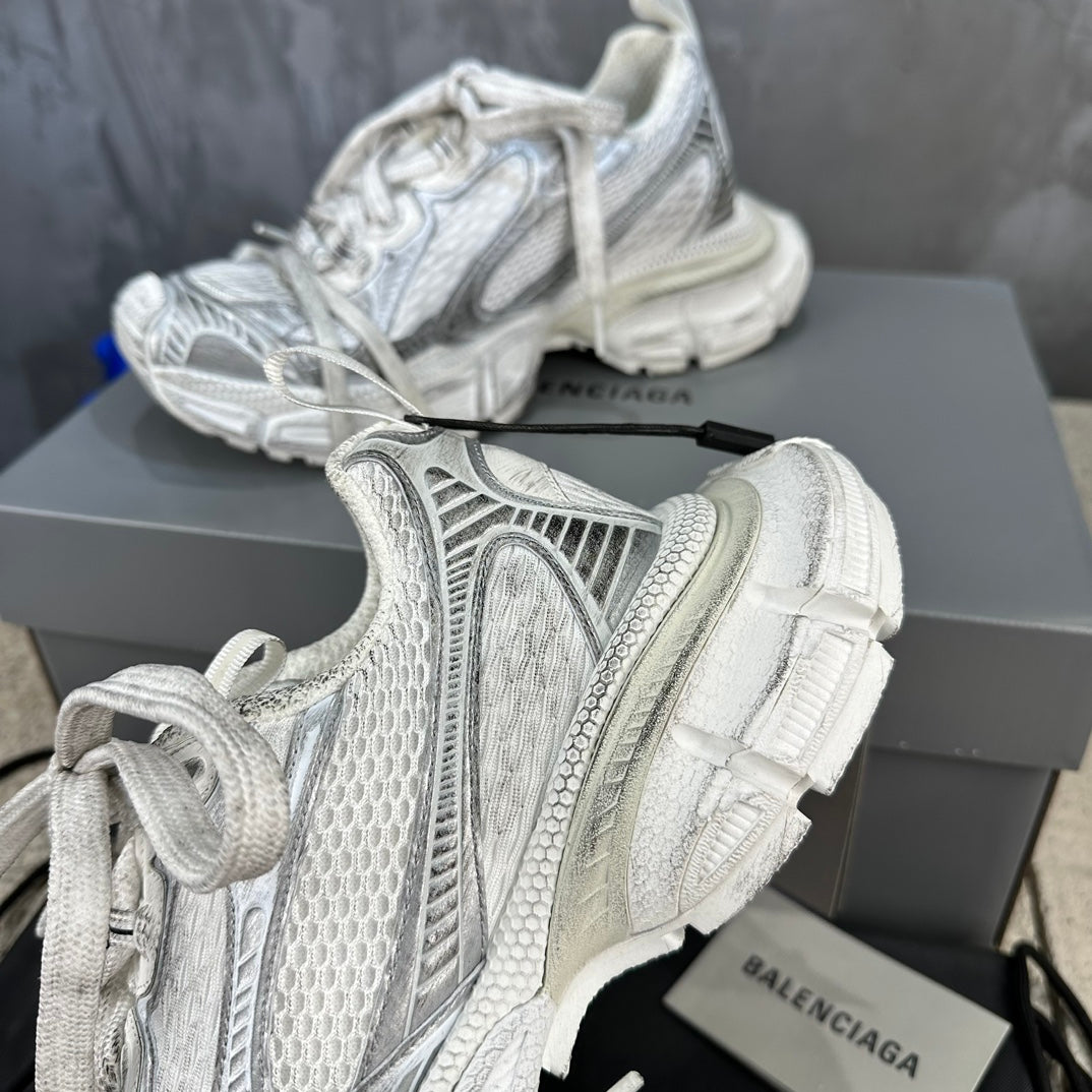 Balenciaga Triple S 'Silver Grey