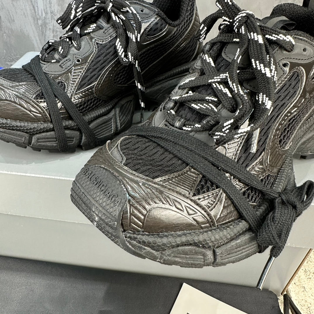 Balenciaga Triple S 'Silver Grey