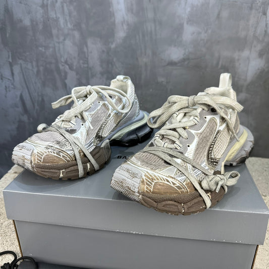 Balenciaga Triple S 'Silver Grey