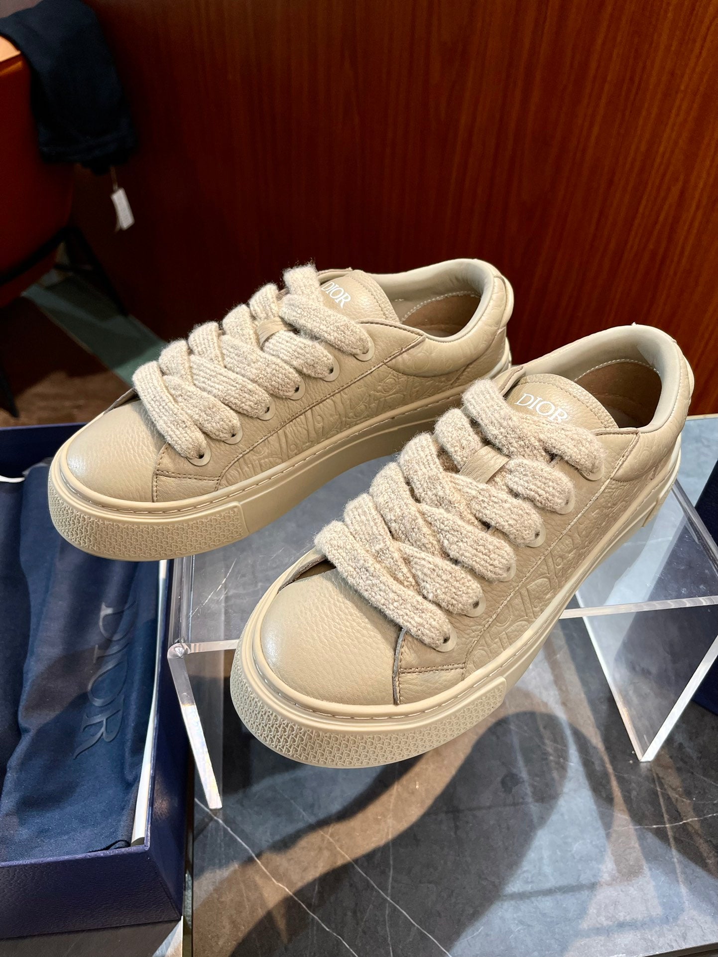 The B33 Spin sneaker Dior