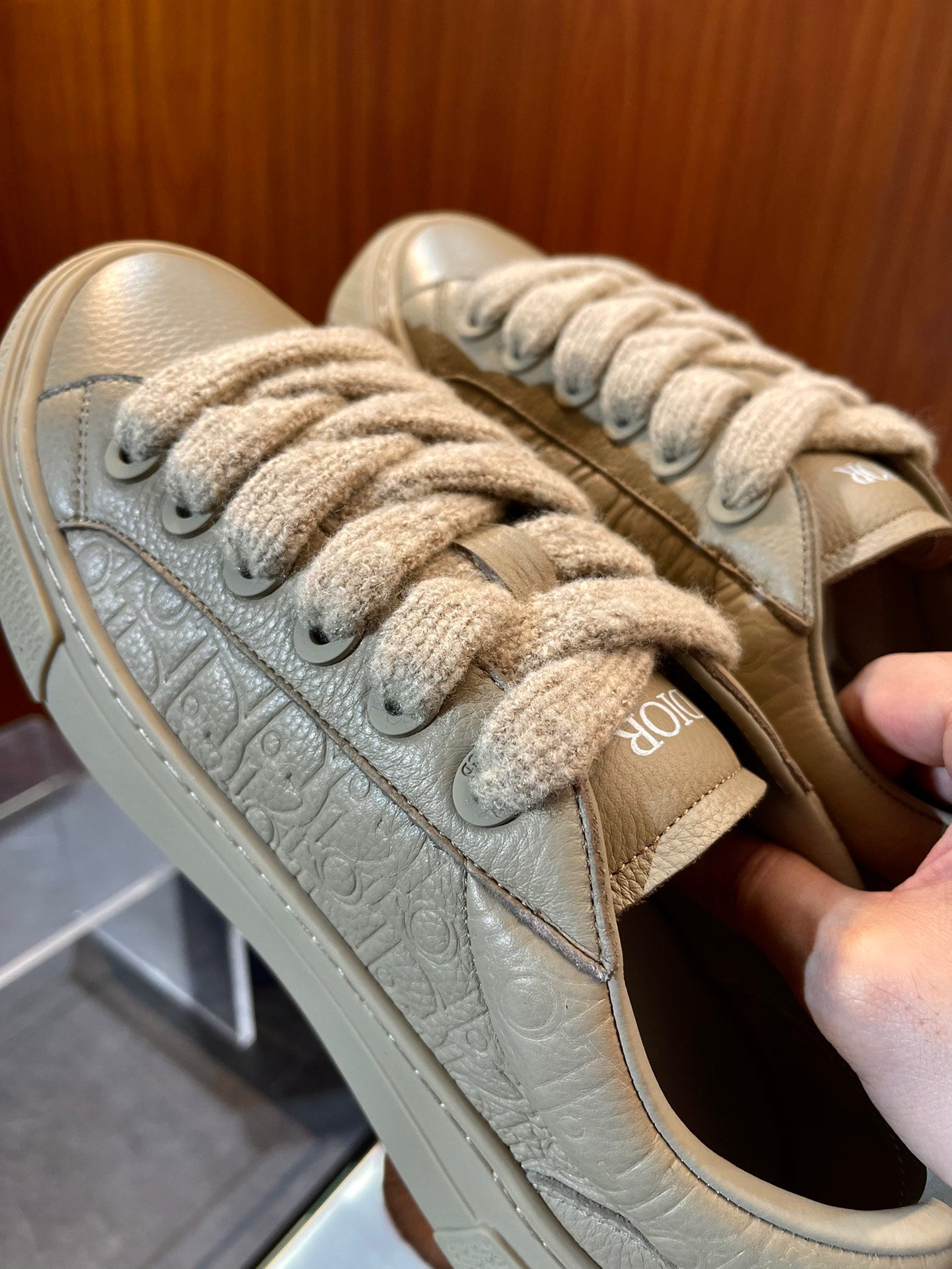 The B33 Spin sneaker Dior