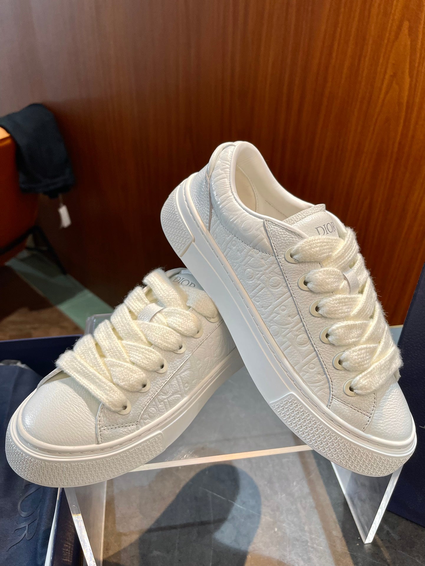 The B33 Spin sneaker Dior